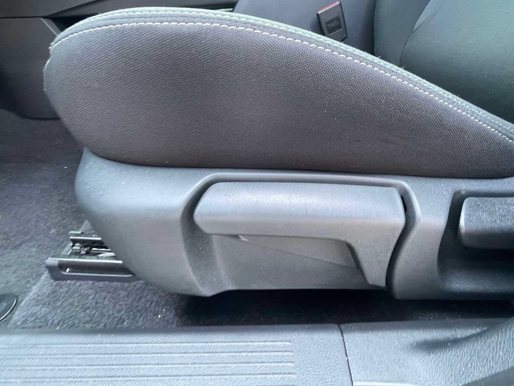 Certified 2026 Nissan Rogue S FWD image 15
