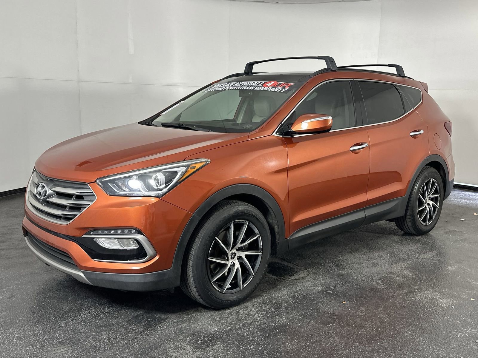 Used 2017 Hyundai Santa Fe Sport w/ 2.4L Tech Package 04 FWD image 4