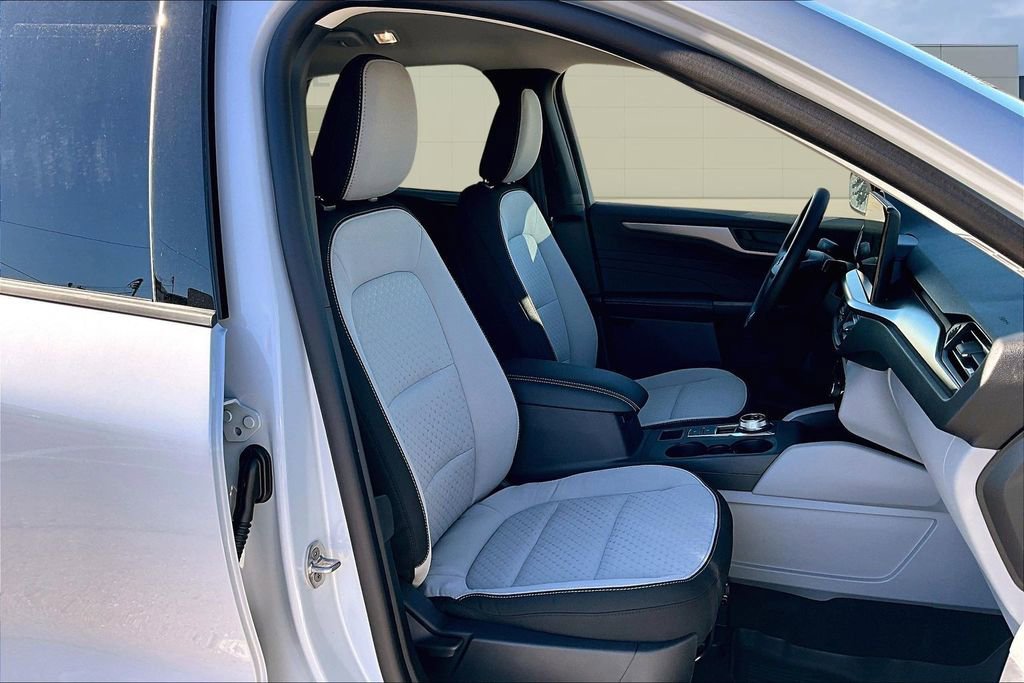 New 2026 Ford Escape Active w/ Tech Pack #1 image 12