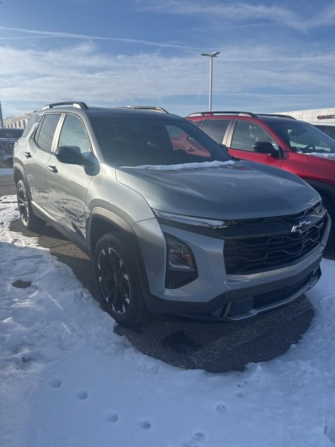 New 2026 Chevrolet Equinox RS w/ Convenience Package III image 3