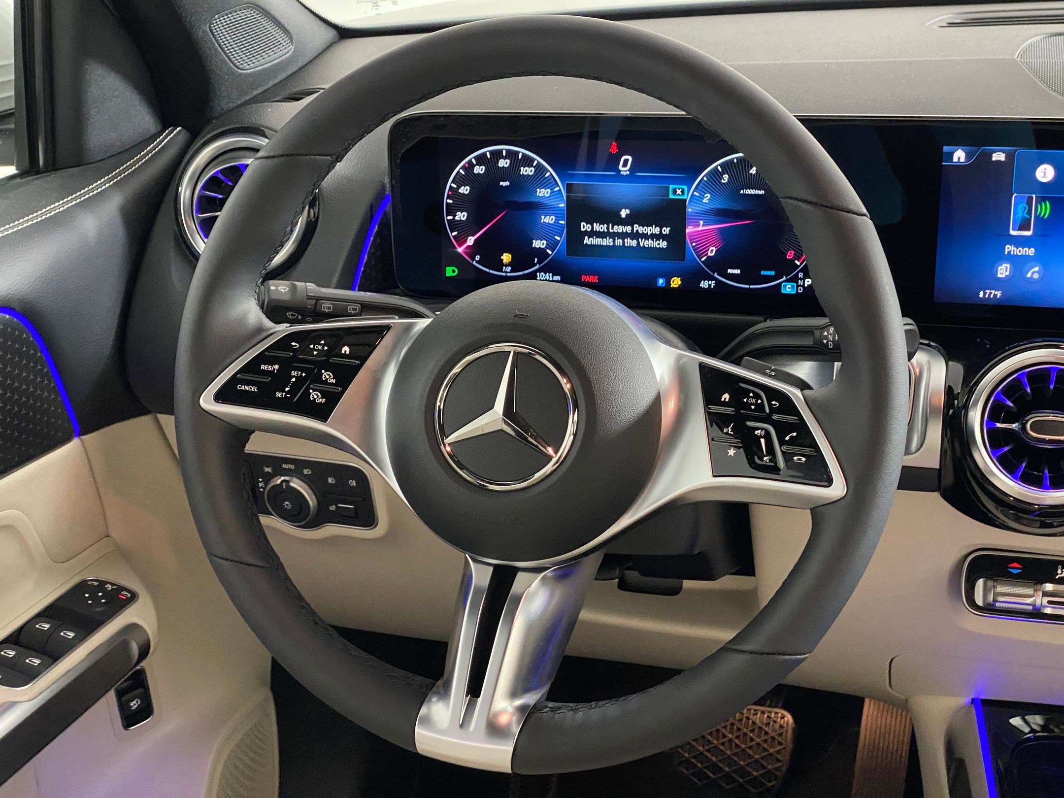 New 2025 Mercedes-Benz GLB 250 4MATIC image 15