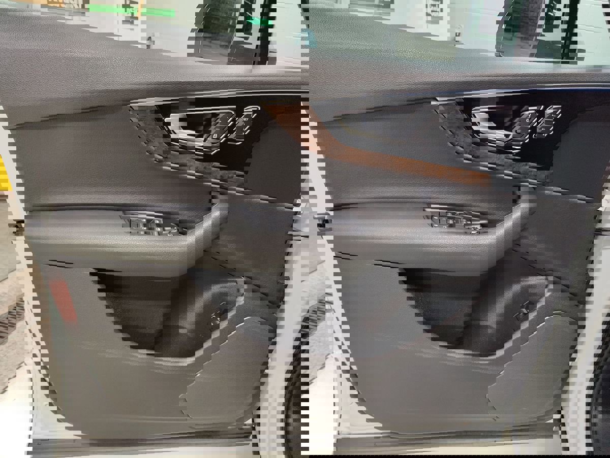 Used 2017 Audi Q7 3.0T Premium Plus image 21