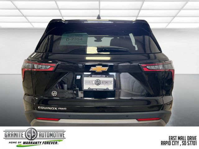 Used 2026 Chevrolet Equinox LT w/ Convenience Package II AWD/4WD image 4