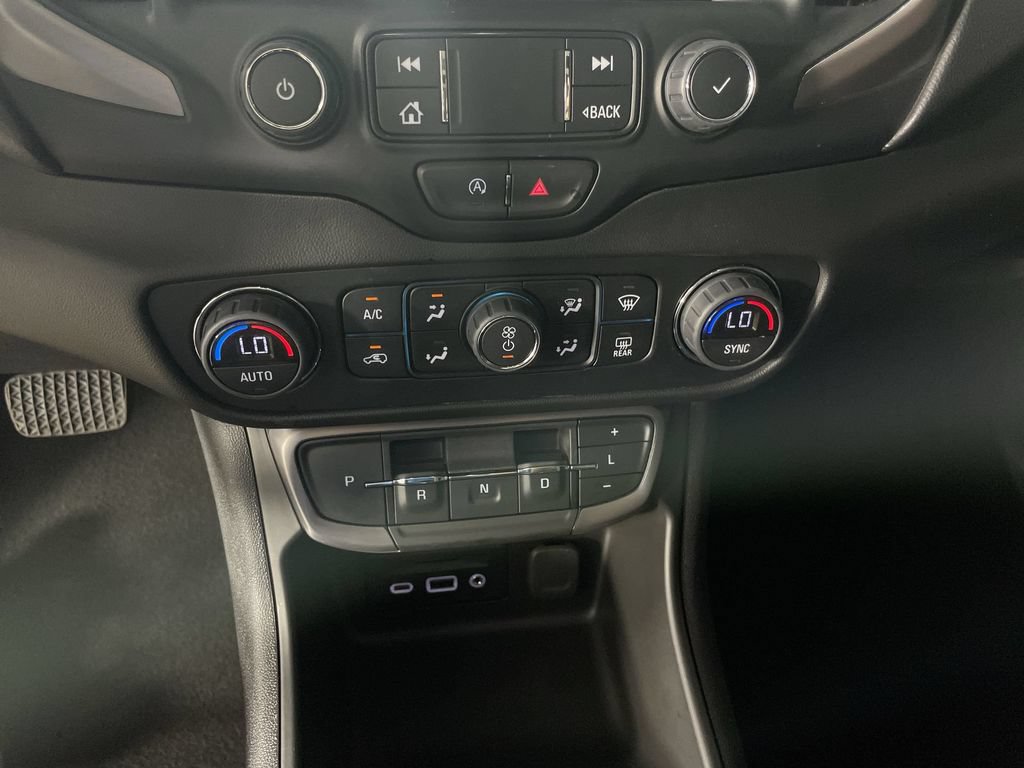 Used 2022 GMC Terrain AT4 w/ Infotainment Package II AWD/4WD image 17