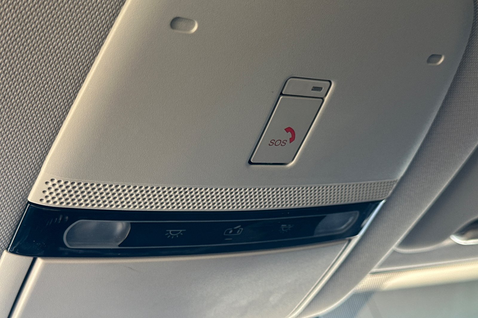 Certified 2023 Nissan Ariya FWD image 24
