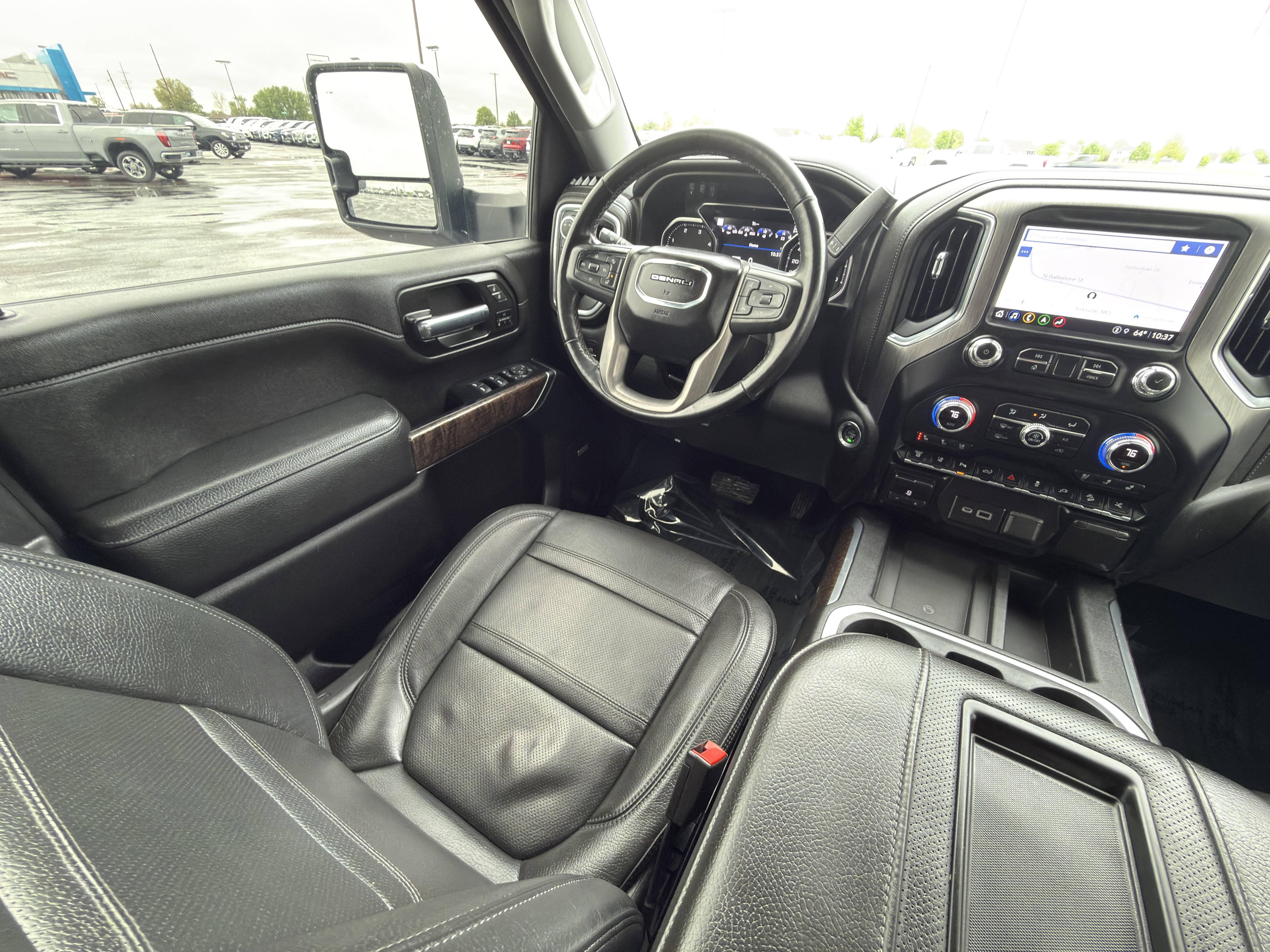 Used 2022 GMC Sierra 2500 Denali w/ Denali Ultimate Package AWD/4WD image 30