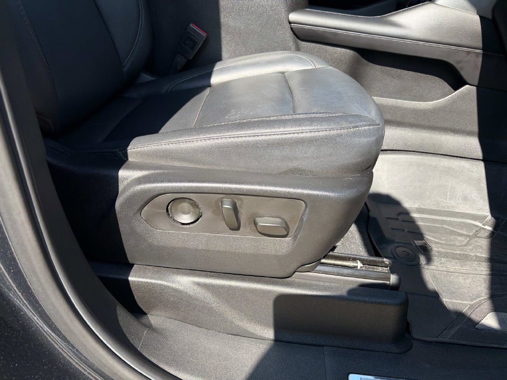 Used 2021 Chevrolet Tahoe Z71 AWD/4WD image 16