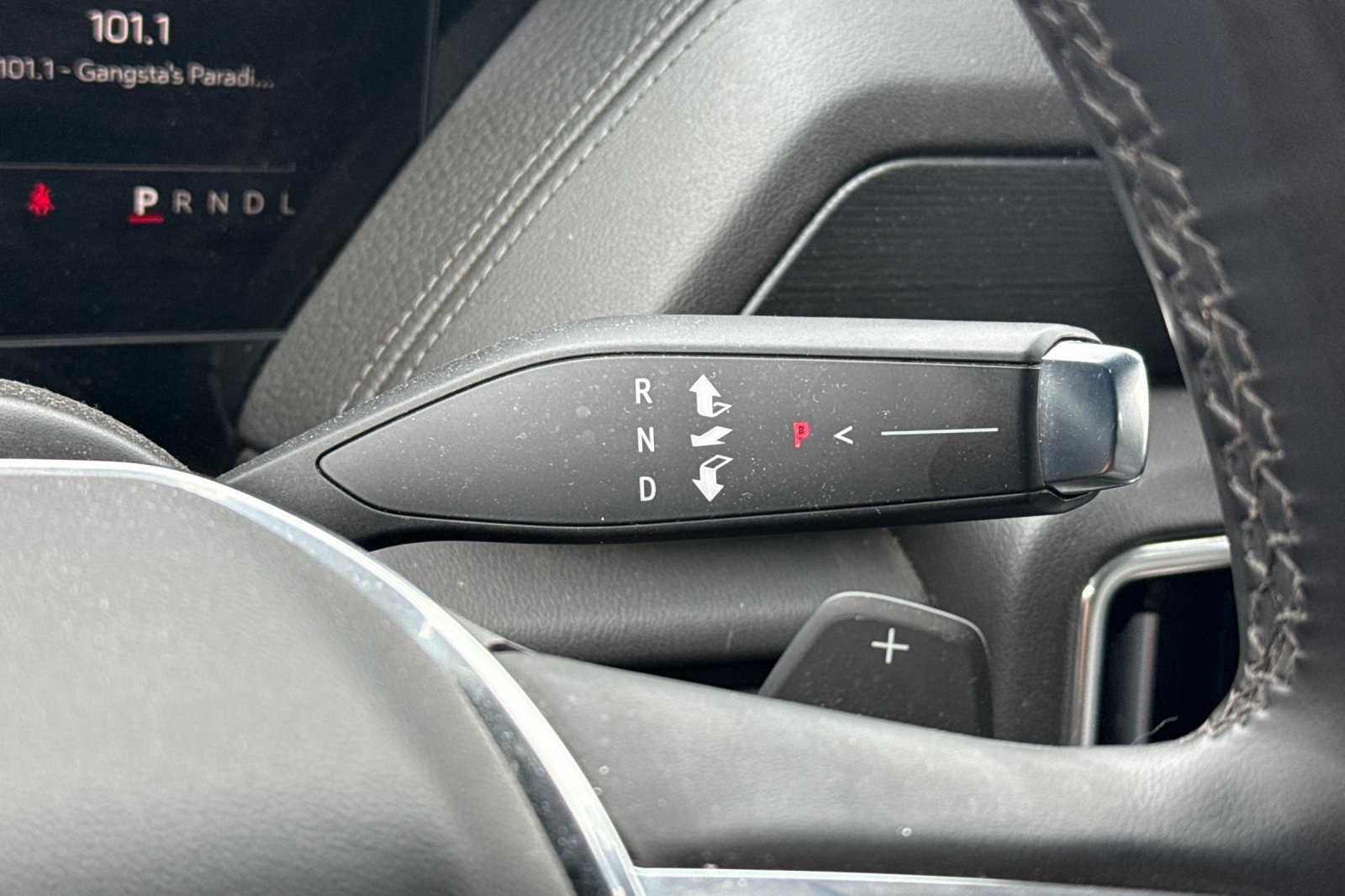 Used 2025 GMC Yukon Denali AWD/4WD image 28