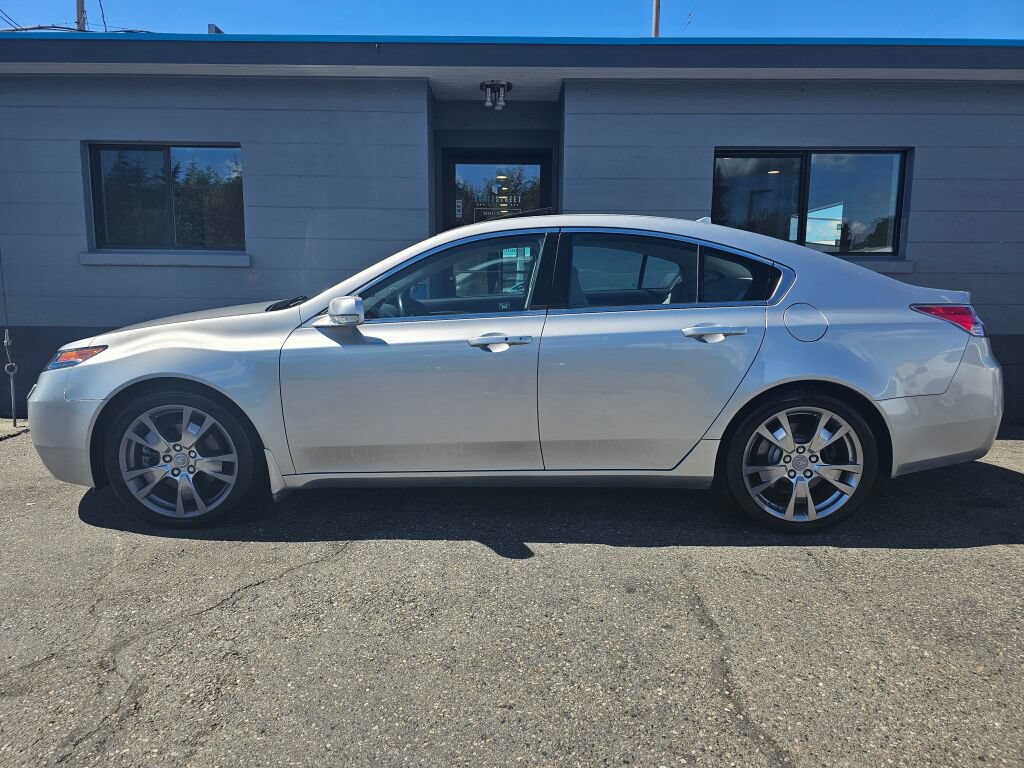 Used 2012 Acura TL SH-AWD image 2