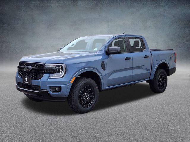 New 2025 Ford Ranger XLT w/ Black Appearance Package video 3