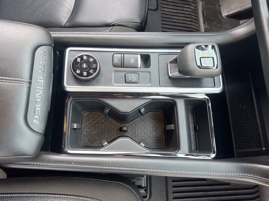 Certified 2024 Nissan Pathfinder SL image 23