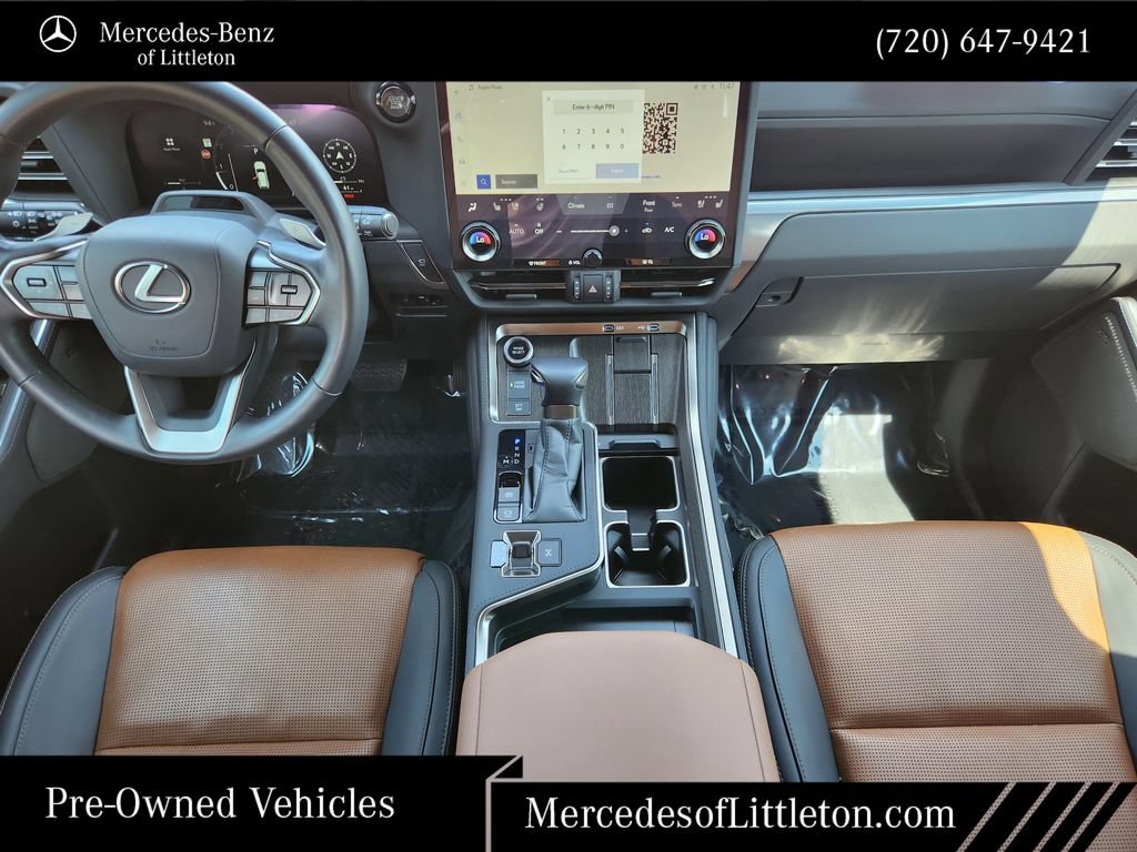 Used 2024 Lexus GX 550 w/ Accessory Package (31) AWD/4WD image 25