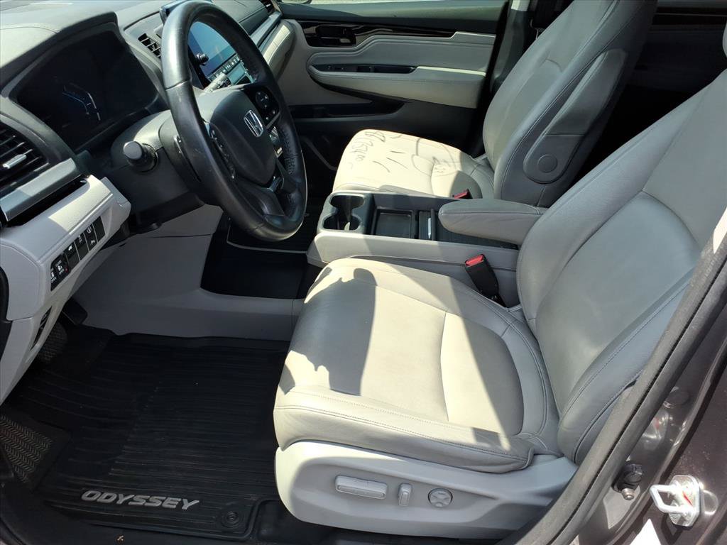 Used 2023 Honda Odyssey Touring image 9