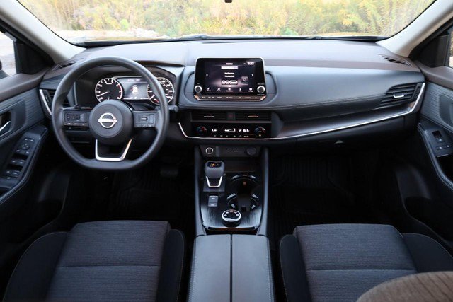 Certified 2023 Nissan Rogue SV AWD/4WD image 21