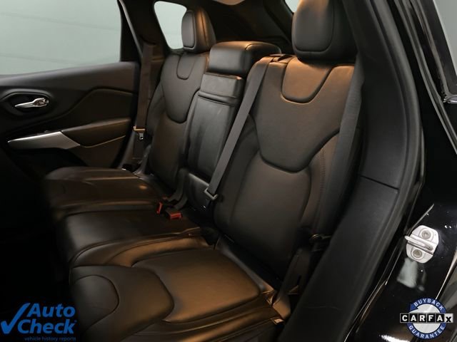 Used 2017 Jeep Cherokee Overland w/ Technology Group image 66