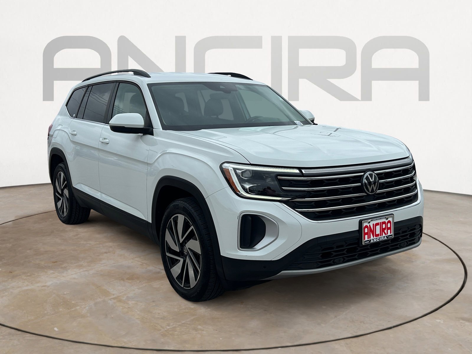 Used 2024 Volkswagen Atlas SE FWD image 4