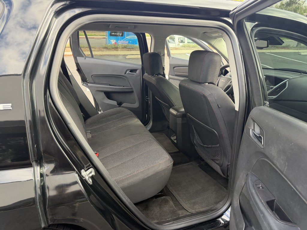 Used 2017 GMC Terrain SLE FWD image 14