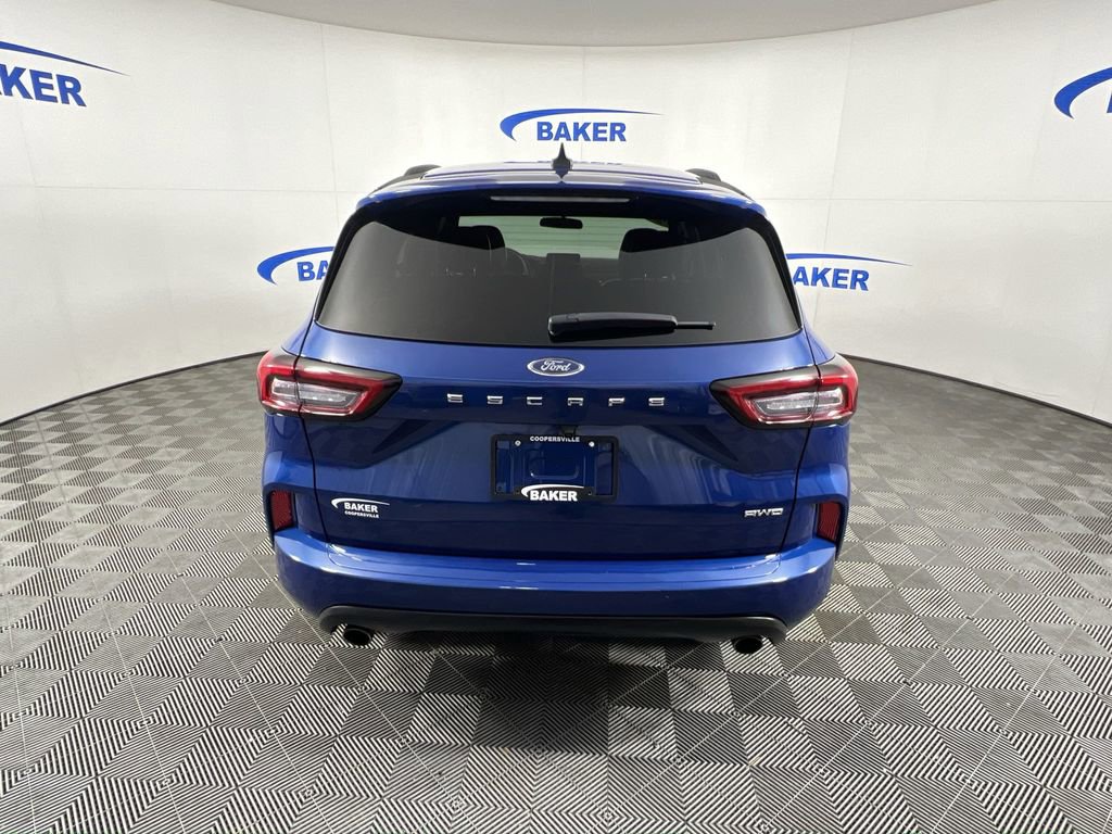 Used 2023 Ford Escape ST-Line image 8