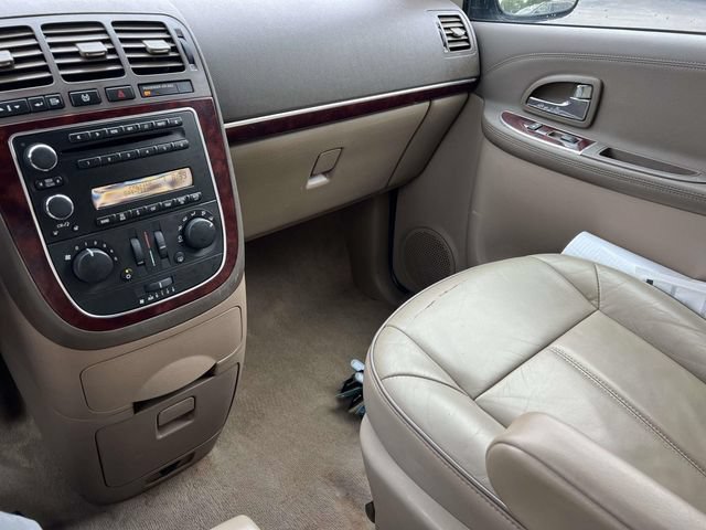 Used 2006 Buick Terraza CXL w/ Driver Confidence Package FWD image 31