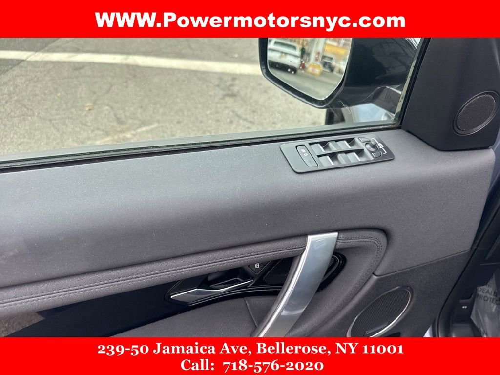 Used 2022 Land Rover Discovery Sport S image 29