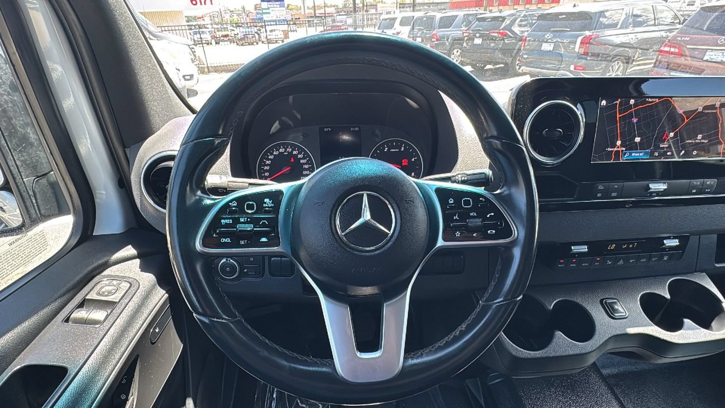 Used 2024 Mercedes-Benz Sprinter 2500 image 20
