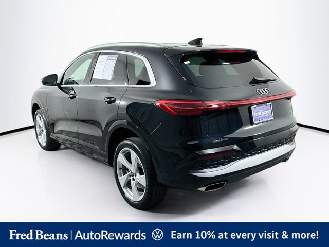 Used 2025 Audi Q5 Premium Plus w/ Premium Plus AWD/4WD image 6