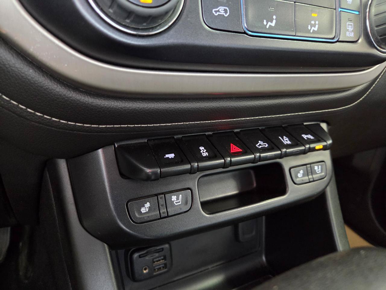 Used 2020 GMC Canyon Denali AWD/4WD image 26