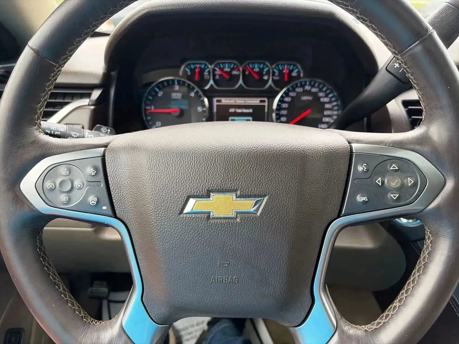 Used 2015 Chevrolet Tahoe LTZ RWD image 18