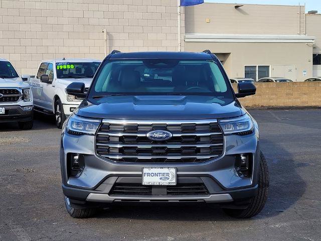 New 2026 Ford Explorer Active w/ Active Comfort Package image 2