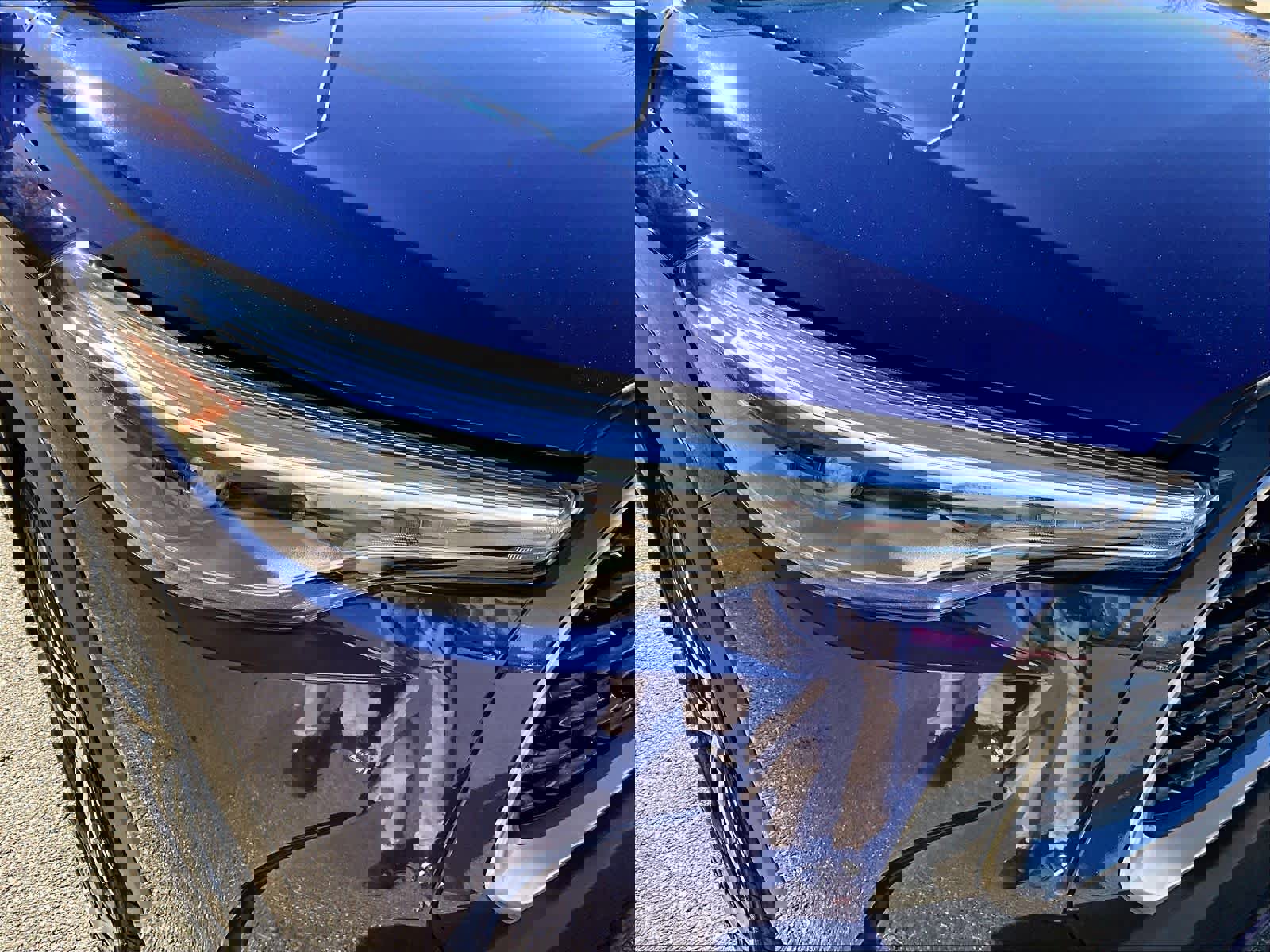 Used 2022 Toyota Corolla Cross XLE w/ Convenience Package image 33