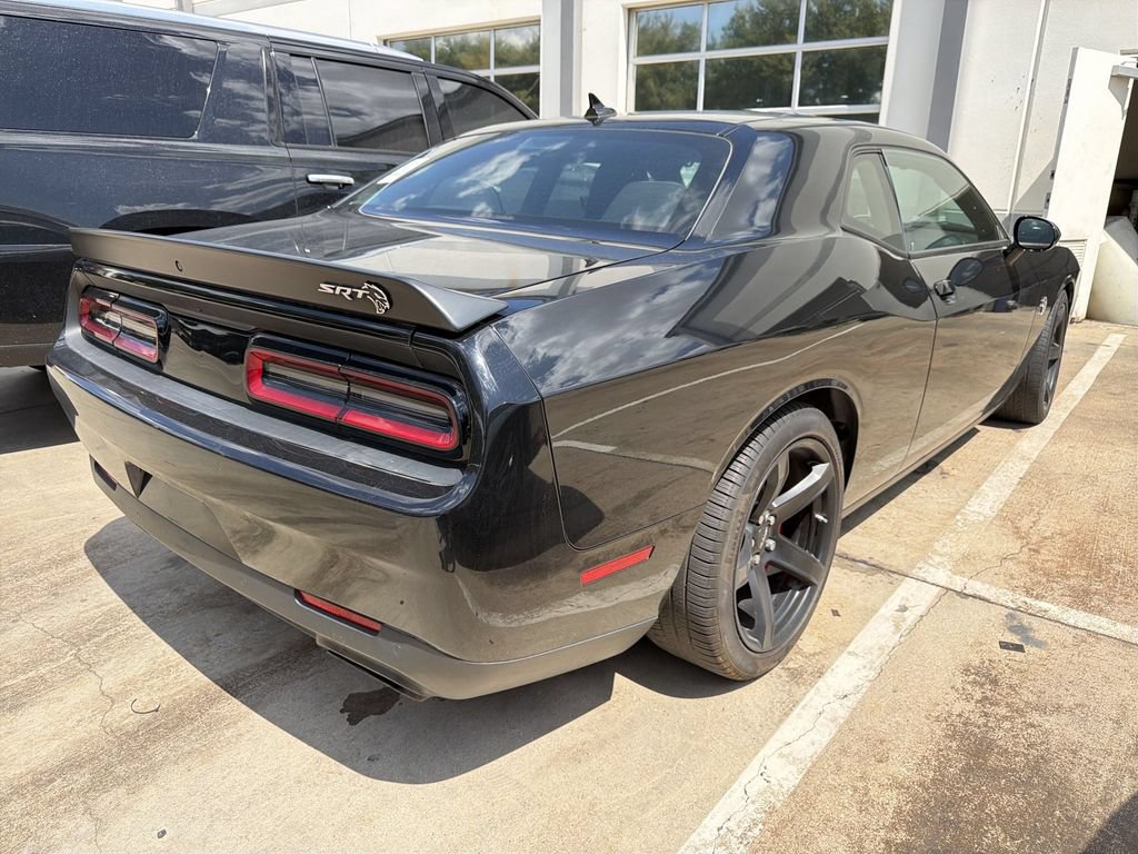 Used 2020 Dodge Challenger SRT Hellcat RWD image 3