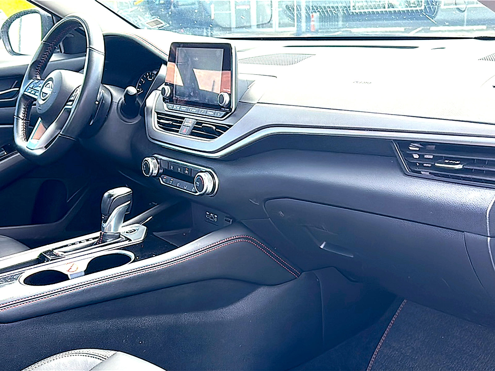 Used 2024 Nissan Altima 2.5 SR image 22