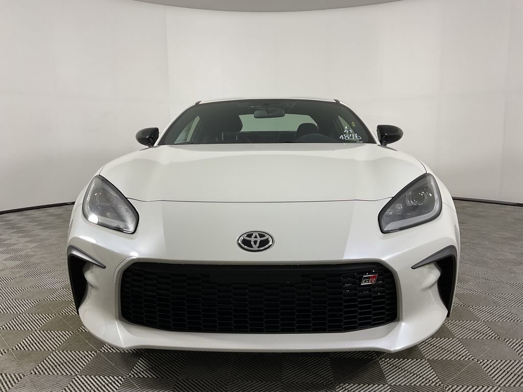 New 2026 Toyota GR86 Premium image 2