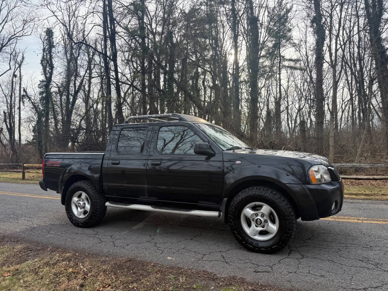 Used 2002 Nissan Frontier SE image 14