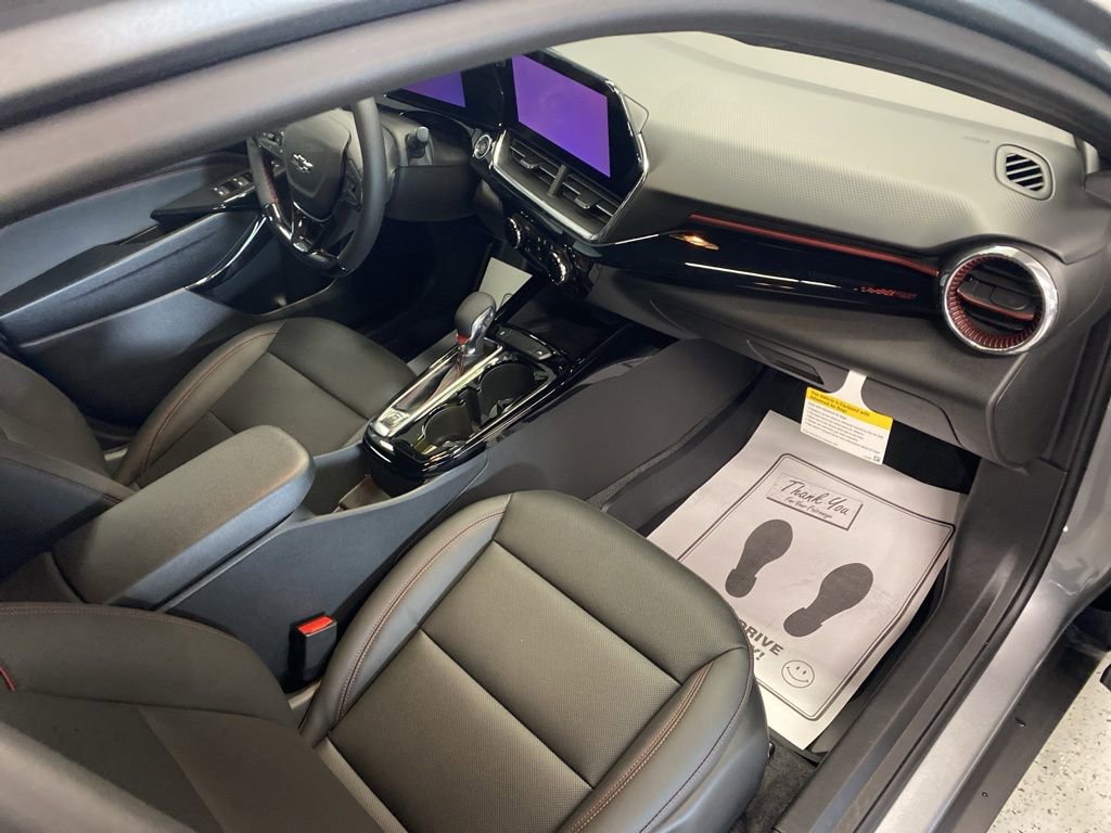 New 2026 Chevrolet Trax RS w/ Sunroof Package image 15