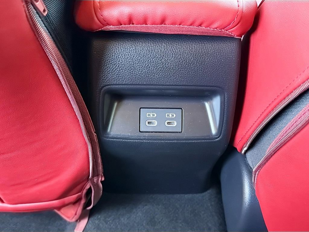 Used 2025 Toyota Corolla LE image 19