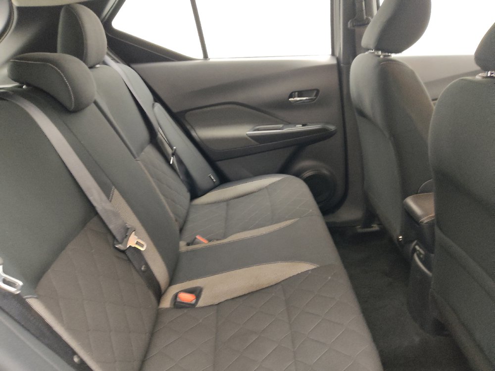 Used 2020 Nissan Kicks SV FWD image 19