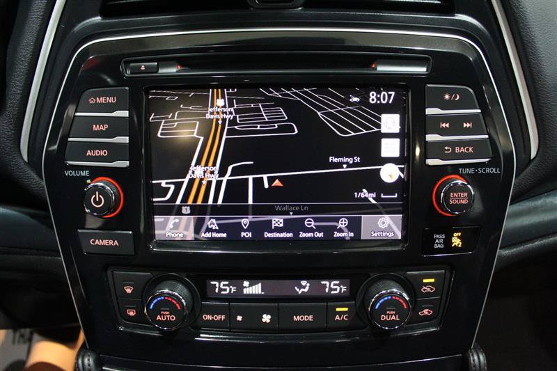 Used 2021 Nissan Maxima Platinum w/ 40th Anniversary Package FWD image 16