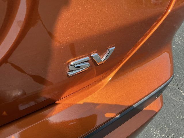 Used 2022 Nissan Kicks SV w/ Interior Electronics Package FWD image 7