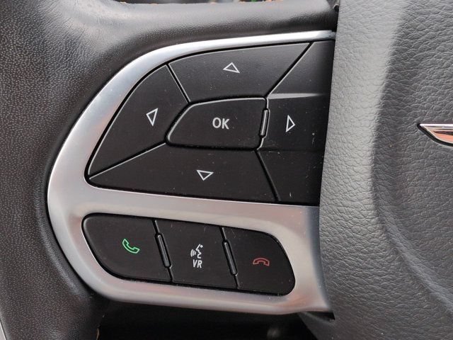 Used 2021 Chrysler Pacifica Pinnacle AWD/4WD image 25