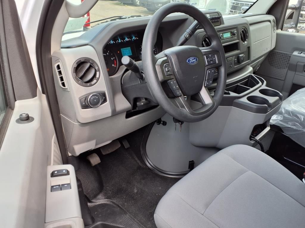 New 2025 Ford E-350 and Econoline 350 Super Duty w/ Power Equipment Group image 15