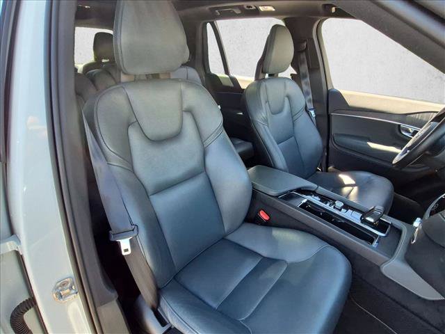 Used 2020 Volvo XC90 T8 Momentum w/ Protection Package Premier AWD/4WD image 20