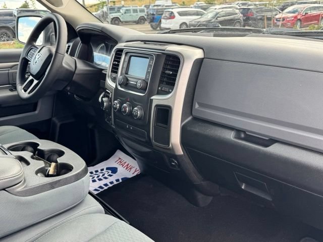 Certified 2019 RAM 1500 Classic SLT AWD/4WD image 28