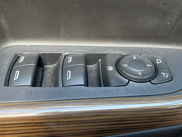 Used 2023 GMC Acadia SLE w/ Driver Convenience Package AWD/4WD image 14