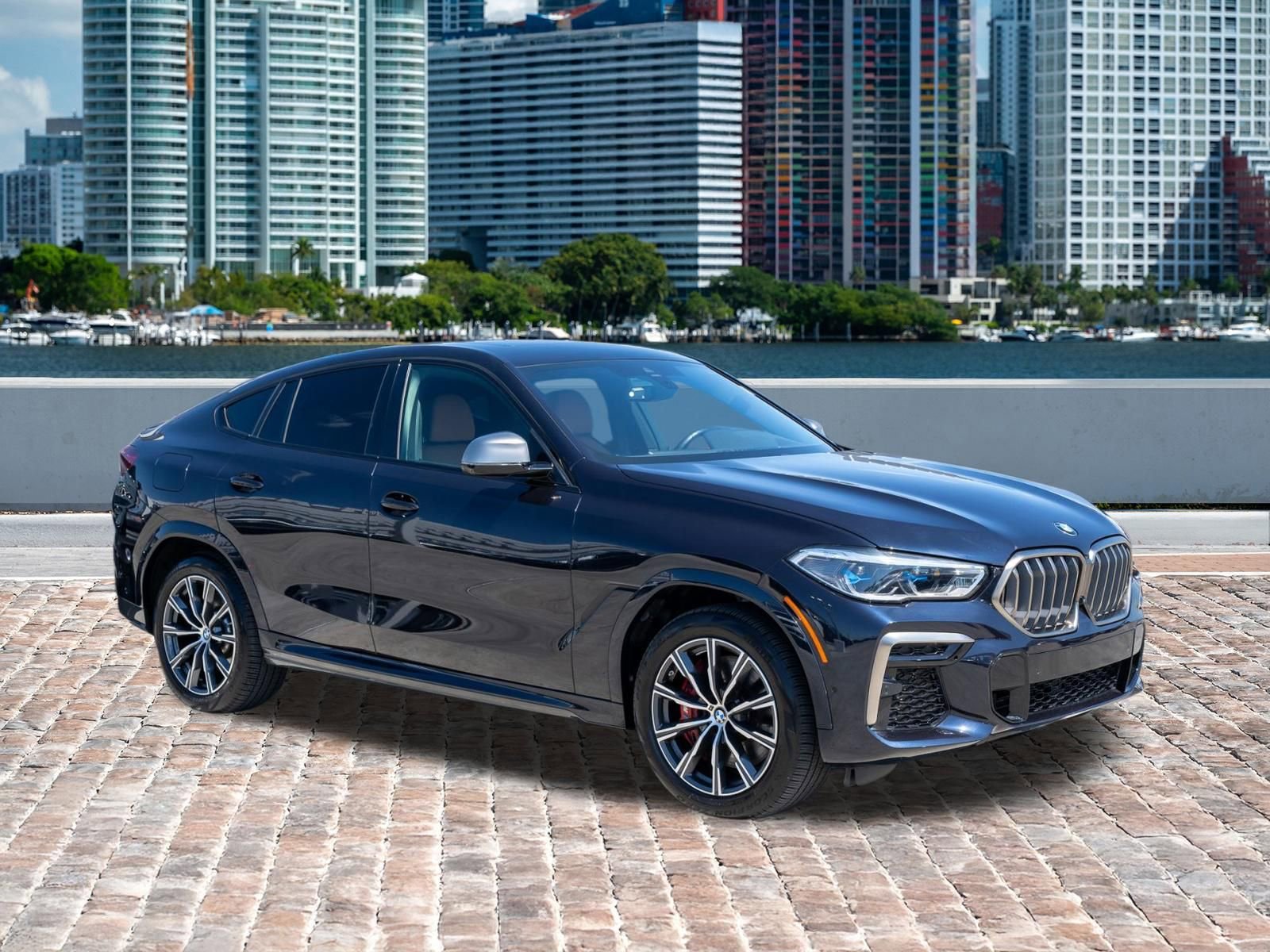 Used 2023 BMW X6 M50i w/ Executive Package AWD/4WD image 3