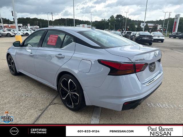 Certified 2023 Nissan Altima 2.5 SR w/ SR Premium Package FWD image 17