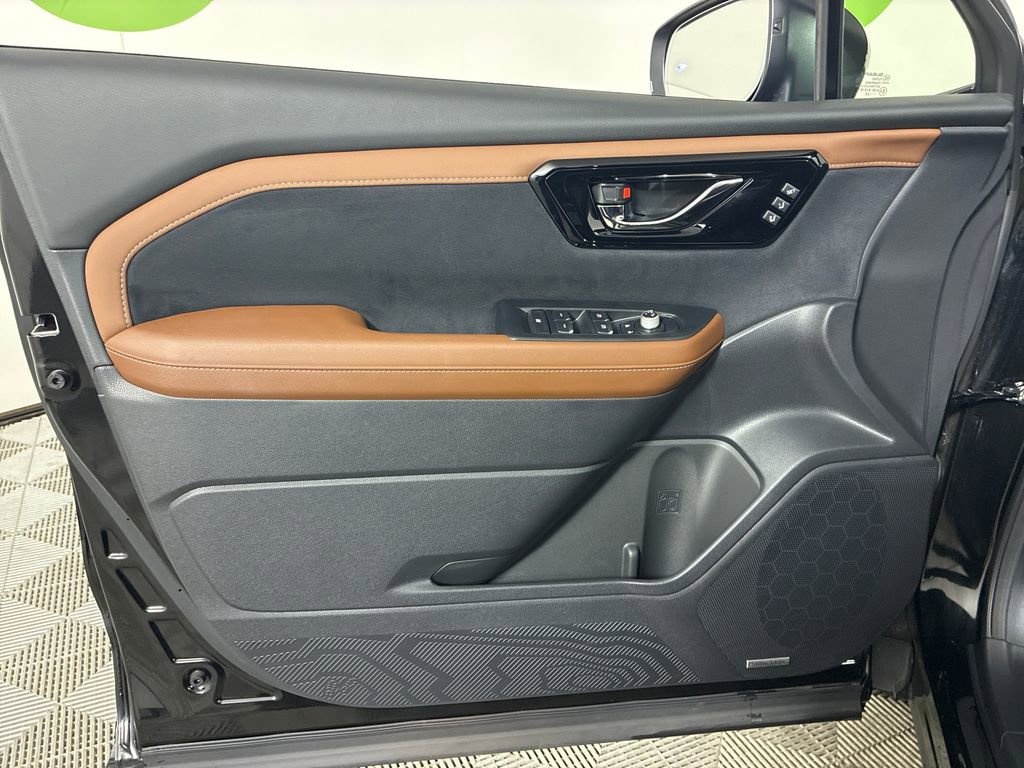 Certified 2025 Subaru Forester Touring w/ Protection Package AWD/4WD image 13