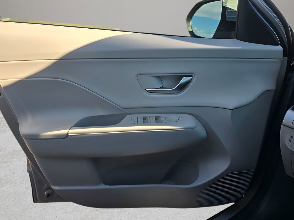 New 2026 Hyundai Kona Limited image 17