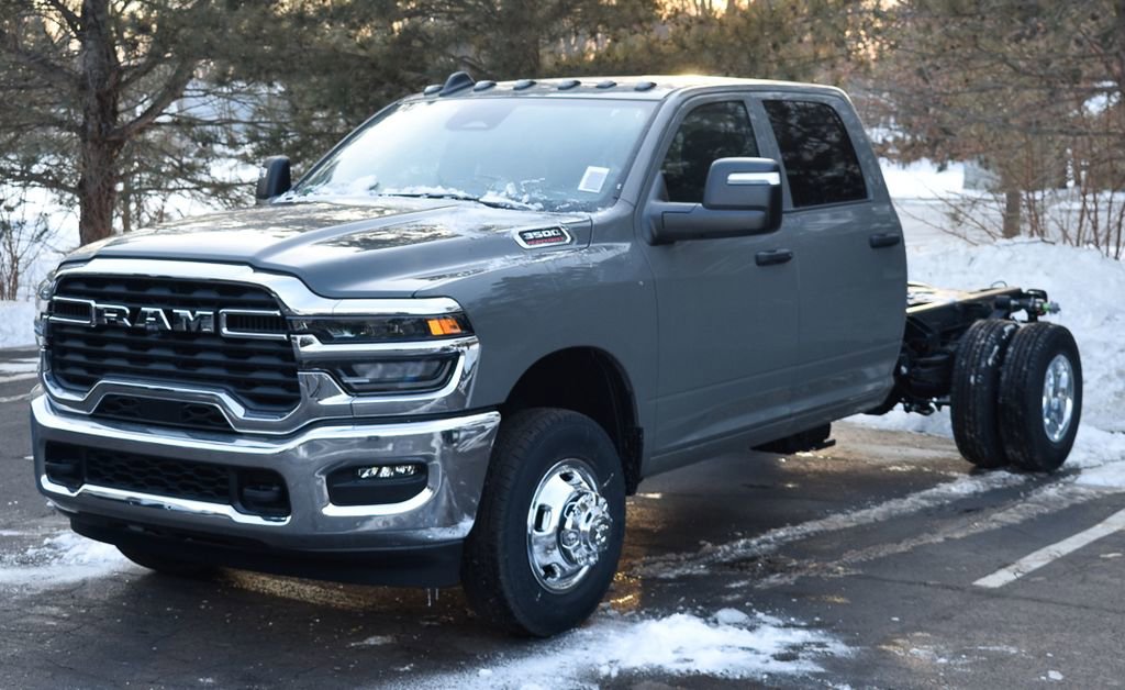 New 2026 RAM 3500 Tradesman w/ Chrome Appearance Group A image 15