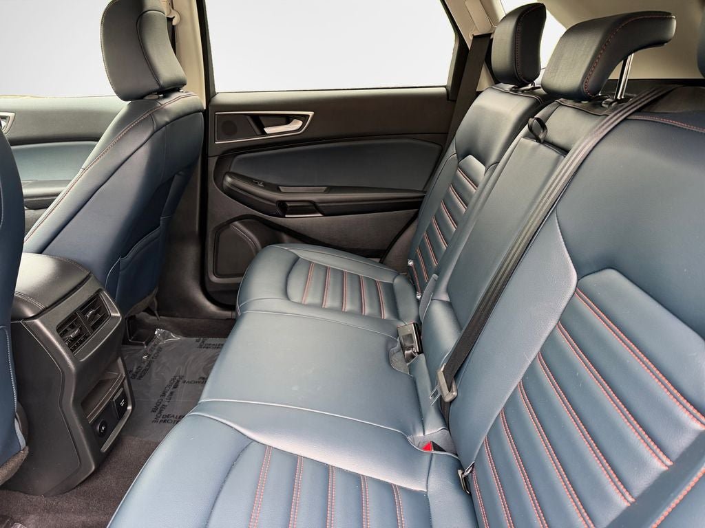 Used 2024 Ford Edge SEL w/ Sport Appearance Package AWD/4WD image 14